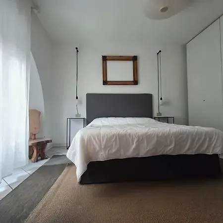公寓 Park Center Living *